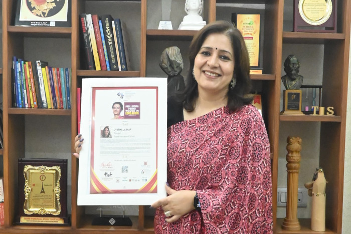 Principal Ms. Jyotika Jakhar Honoured with Prof. Indira Parikh Women in Education Leadership Award